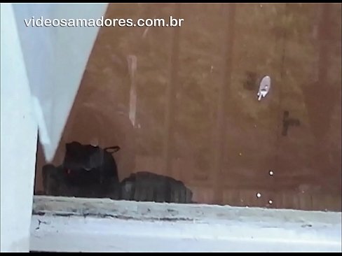❤️ Home excitat mirant la seva xicota amb un altre noi, gravant un vídeo de merda sense molestar la parella ❤️ Súper porno al ca.tvmarket.top ❌️