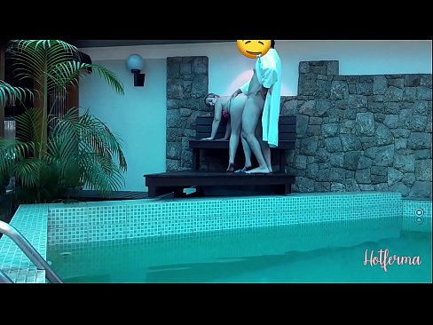 ❤️ El cap convida la criada a la piscina, però no va poder resistir-se a una calor ❤️ Súper porno al ca.tvmarket.top ❌️